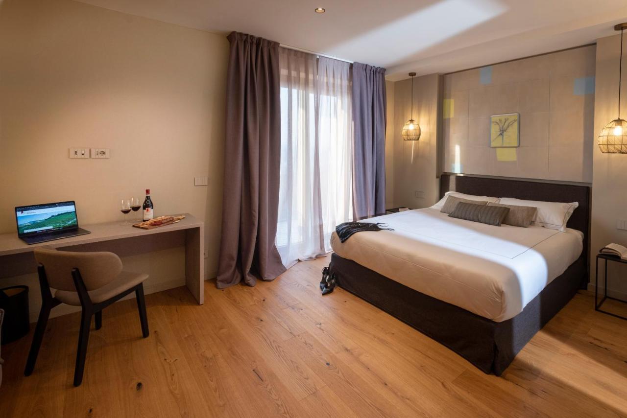 Agriturismo Speziale Wine Resort Verduno エクステリア 写真