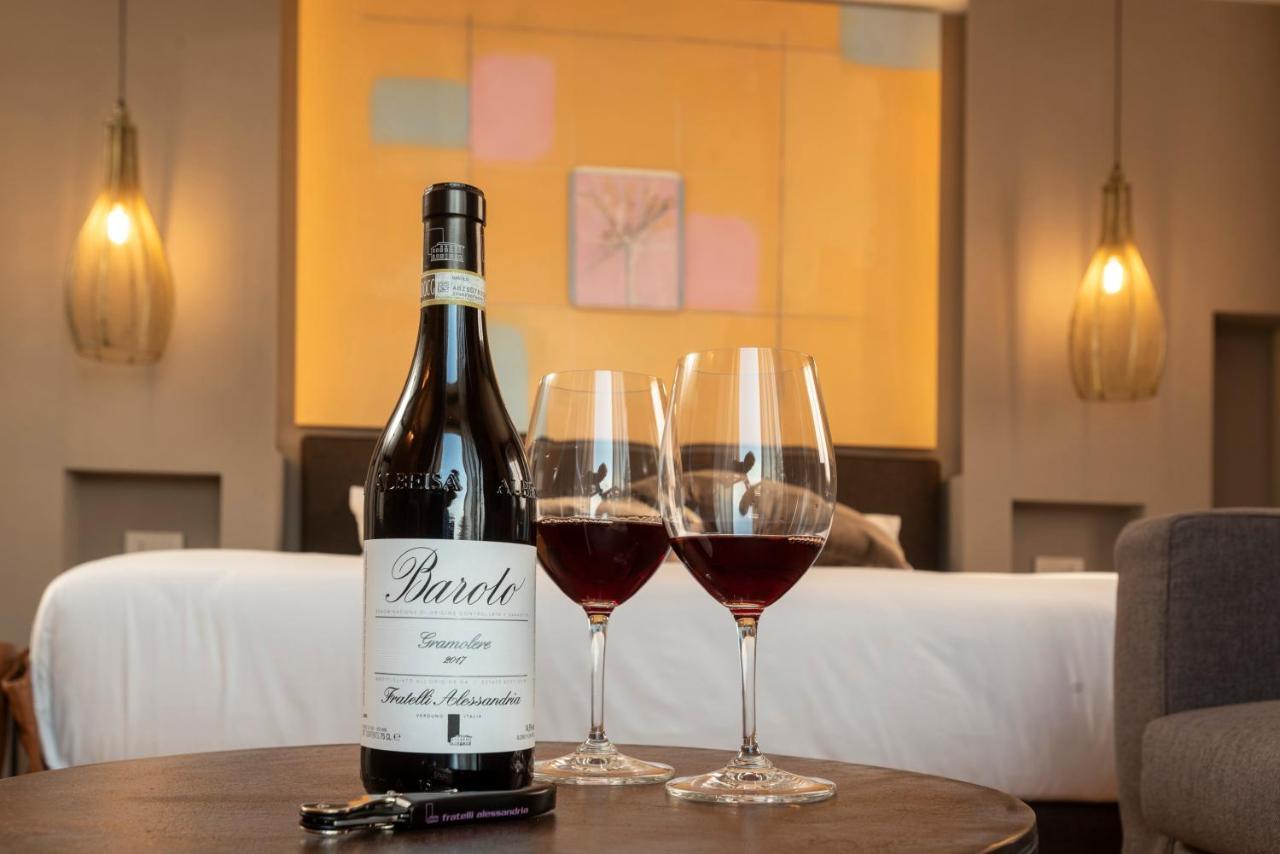 Agriturismo Speziale Wine Resort Verduno エクステリア 写真