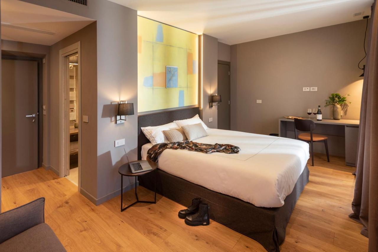 Agriturismo Speziale Wine Resort Verduno エクステリア 写真