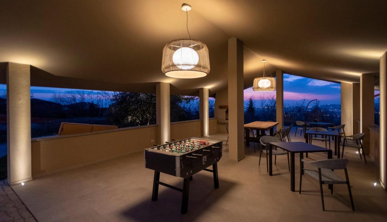 Agriturismo Speziale Wine Resort Verduno エクステリア 写真