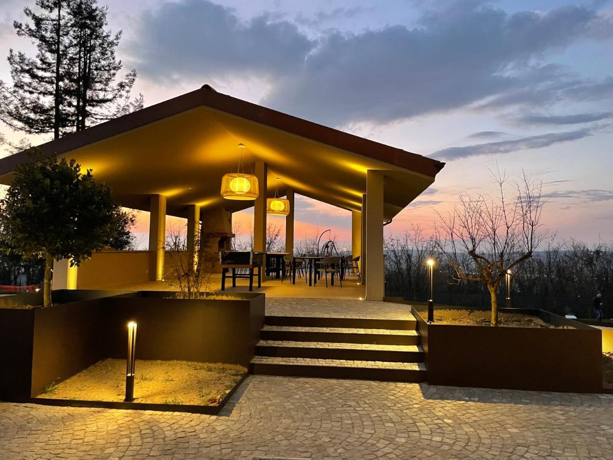 Agriturismo Speziale Wine Resort Verduno エクステリア 写真