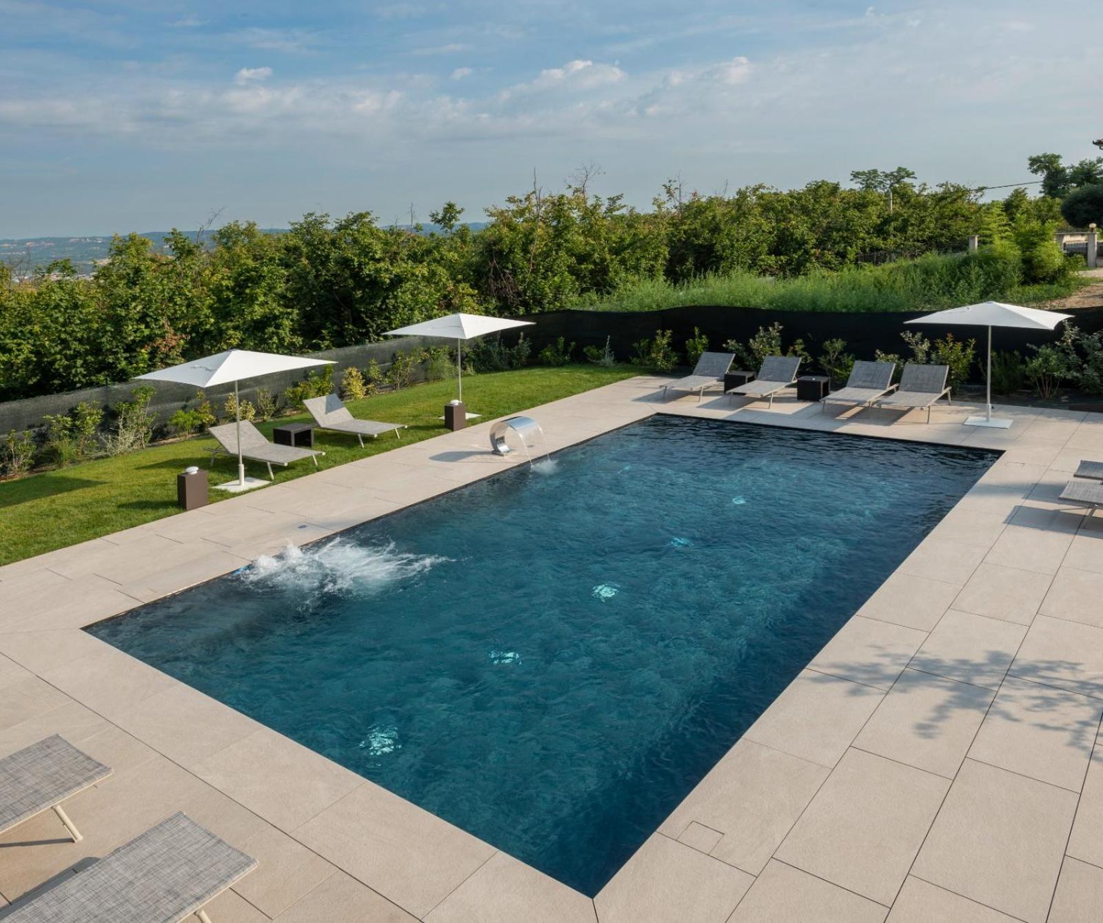 Agriturismo Speziale Wine Resort Verduno エクステリア 写真
